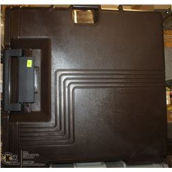 NEW CAMBRO BROWN FOOD TRANSPORT