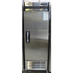 NORLAKE ADVANTAGE S/S UPRIGHT FREEZER