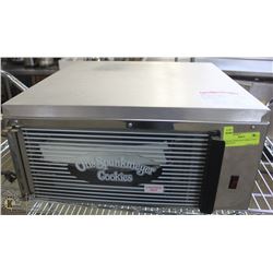 OTIS SPUNKMEYER COOKIE OVEN, 3 TRAYS AND