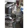 Image 7 : 140 QT HOBART  MIXER W/ ATTACHMENTS