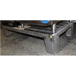48"X24"X10" DUNNAGE RACK