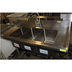 3 WELL STAINLESS STEEL COMMERCIAL SINK 48"X23"X36"