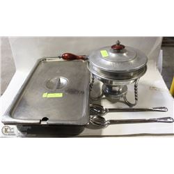 CHAFER DISH INSERTS WITH SPOONS AND LIDDED