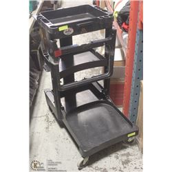 COMMERCIAL CLEANING CART-NO BAGS