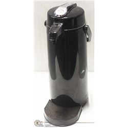 TECHNIBREW COMMERCIAL COFFEE CARAFES.