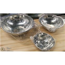 HEAVY DUTY MIXING BOWLS - LOT OF 3