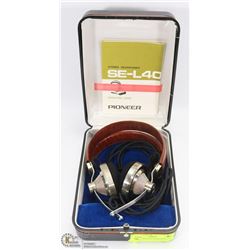 PAIR OF VINTAGE PIONEER SE-L50 STEREO HEADPHONES