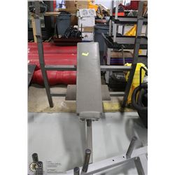 FIXED INCLINE BENCH PRESS