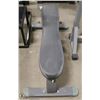 Image 1 : WEIGHT BENCH