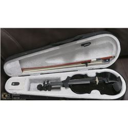 BLACK 1/8 VIOLIN IN CASE WITH BOW -