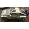 Image 1 : GOLD METALLIC HUMMER DIECAST CAR -