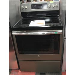 GE PEWTER COLOR 5 BURNER CONVECTION STOVE 30"