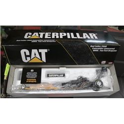 61) CAT AUTO WORLD  DIE CAST 2008 CAT DRAGSTER