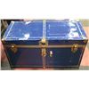 Image 1 : CLASSIC OVERSIZED VINTAGE TRUNK