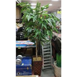 SHOWHOME ARTIFICIAL PLANT ON CHOICE