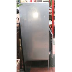 GREY METAL CABINET, NO KEYS