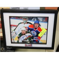 107) AUTHENTIC AUTOGRAPH RYAN JONES FRAMED PICTURE