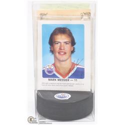 MARK MESSIER 1984-85 RED ROOSTER CARD & PUCK