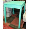 Image 1 : 25X24 AQUA COLOR WOOD TABLE