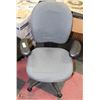 Image 1 : GREY AND BLACK HYDRAULIC LIFT OFFICE CHAIR