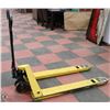 Image 1 : YELLOW PALLET JACK  5500LB CAPACITY