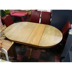 OAK TABLE WITH 2 LEAVES 4 RED LEATHERETTE SIDE