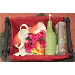 BASKET OF SHOWHOME DECORATIVE ITEMS