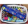 Image 1 : LAUNDRY BASKET OF TOYS AND MORE