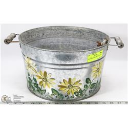 GALVANIZED DECORATIVE BASIN