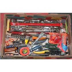 ESTATE TOOL LOT WITH A  MIXTURE OF TOOLS