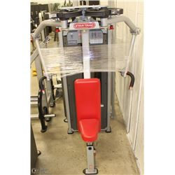 STAR TRAC DELTOID FLY, 220 LBS INTERNAL WEIGHT