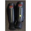 Image 1 : 2 PAIRS ADULT SHIN GUARDS - SIZE S/M