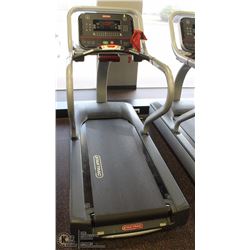 STAR TRAC E-TRX TREADMILL WITH LED DISPLAY