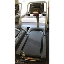 STAR TRAC E-TRX TREADMILL WITH LED DISPLAY