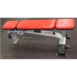 STAR TRAC ADJUSTABLE BENCH