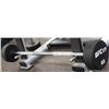 Image 1 : UFC 60LB BARBELL