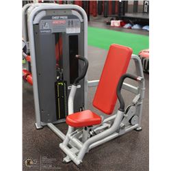 STAR TRAC CHEST PRESS