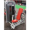 Image 1 : STAR TRAC CHEST PRESS
