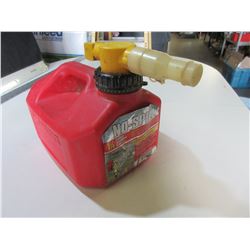 5 liter NO-Spill Jerry Can / Gas Can/ push button control for no spill