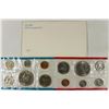 Image 2 : 1975 US MINT SET (UNC) P/D (WITH ENVELOPE)