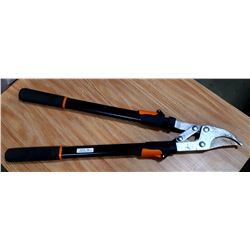 FISKERS PRUNING SHEERS WITH EXTENDING HANDLE
