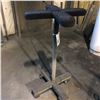 Image 1 : METAL MOBILE ROTATING STAND