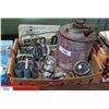 Image 1 : BOX LOT OF VINTAGE ITEMS