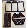 Image 1 : 18 VINTAGE WOOD GRATES