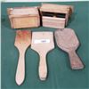 Image 2 : LOT OF 5 ANTIQUE BUTTER UTENSILS