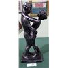 Image 1 : FIGURAL COUPLE STATUE