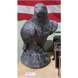 LARGE HIGHLY DETAILED CONCRETE EAGLE STATUE