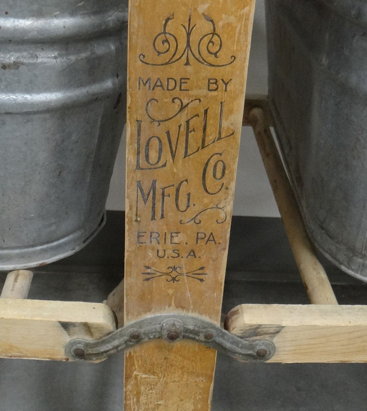 Washboard Ringer Lovell Mfg. Co. double wash tub with ringer and two washboard