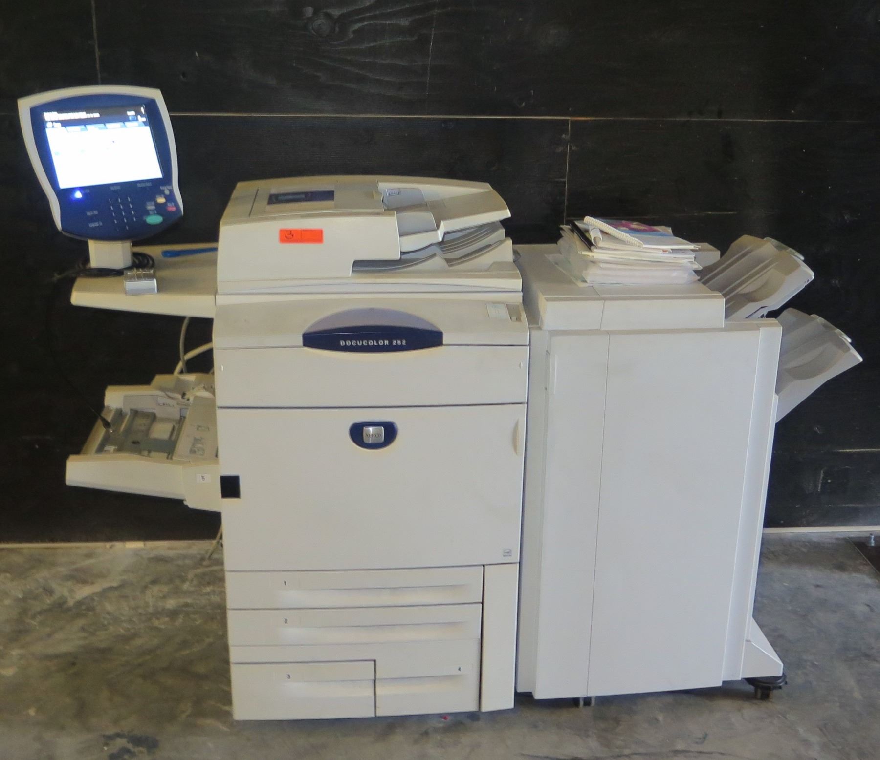 Docucolor 252 Xerox DocuColor 252 Production Printer Copier Copy Machine - Oahu Auctions