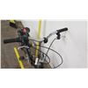 Image 8 : Schwinn 20" U-Loop Bike w/ Rack, Black Frame